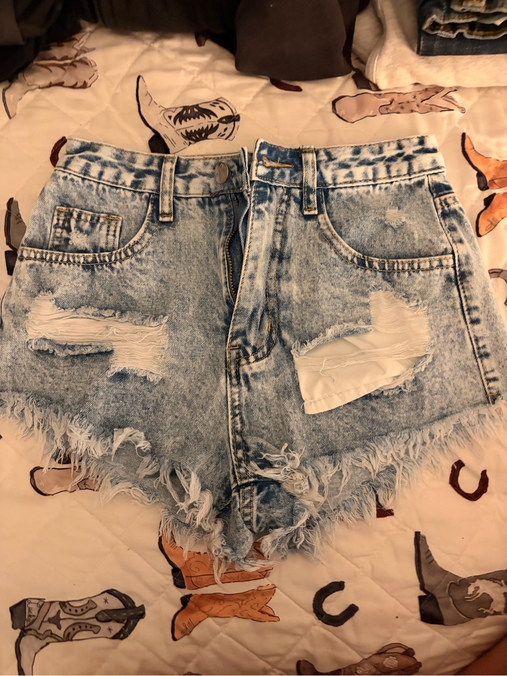 Light Acid-Wash Distressed Denim Shorts - Casual High-Rise Style